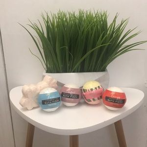 ‼️SOLD‼️PINK and Bath and Body Works Bath Bombs